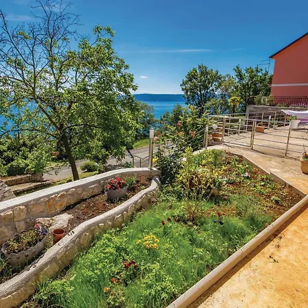 Front In Mošćenička Draga